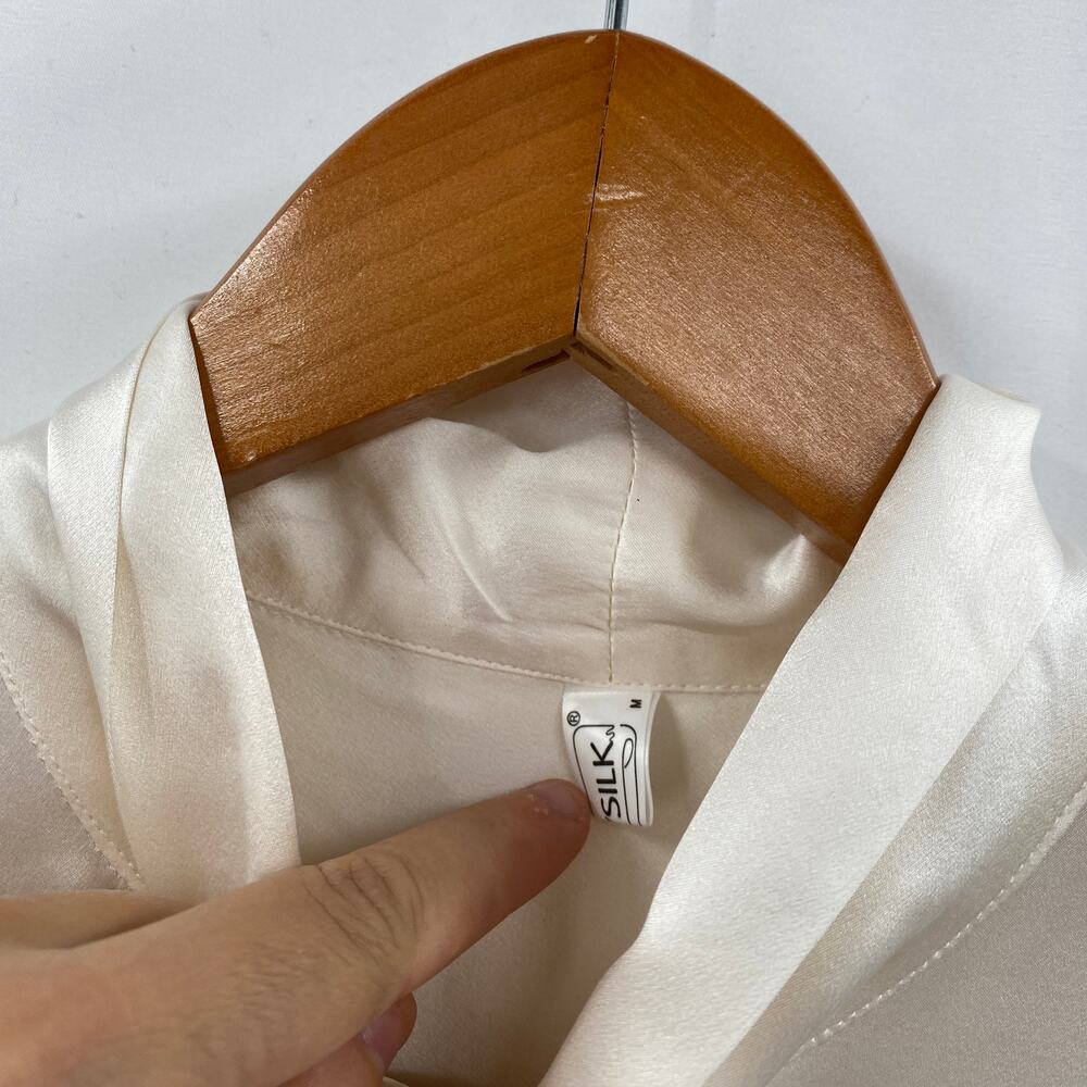 LilySilk M Women Bow-tie Neck Silk Blouse - Picture 6 of 16